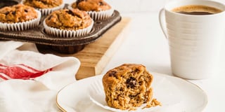 bananmuffins med kaffe